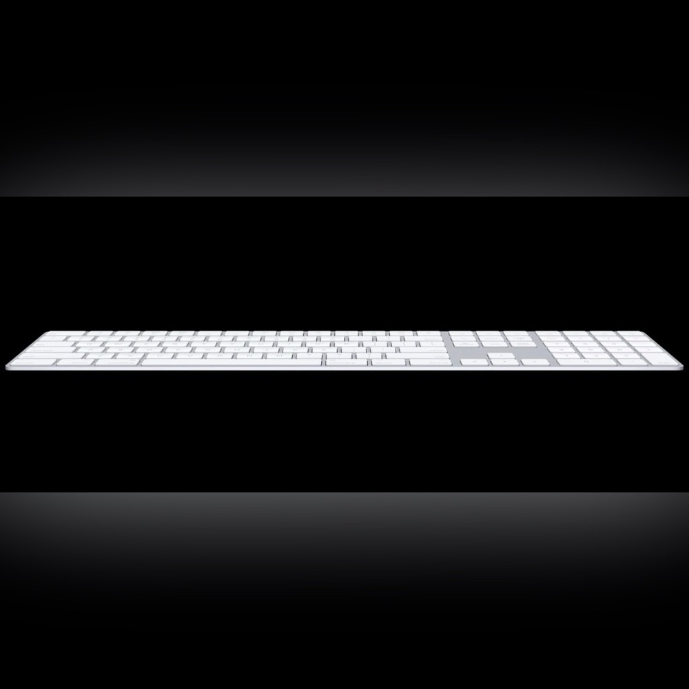 Apple Magic Keyboard with Numeric Keypad - Picture 9 of 10